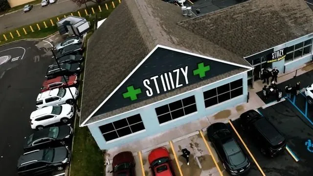 STIIIZY dispensary signage by National Sign Team