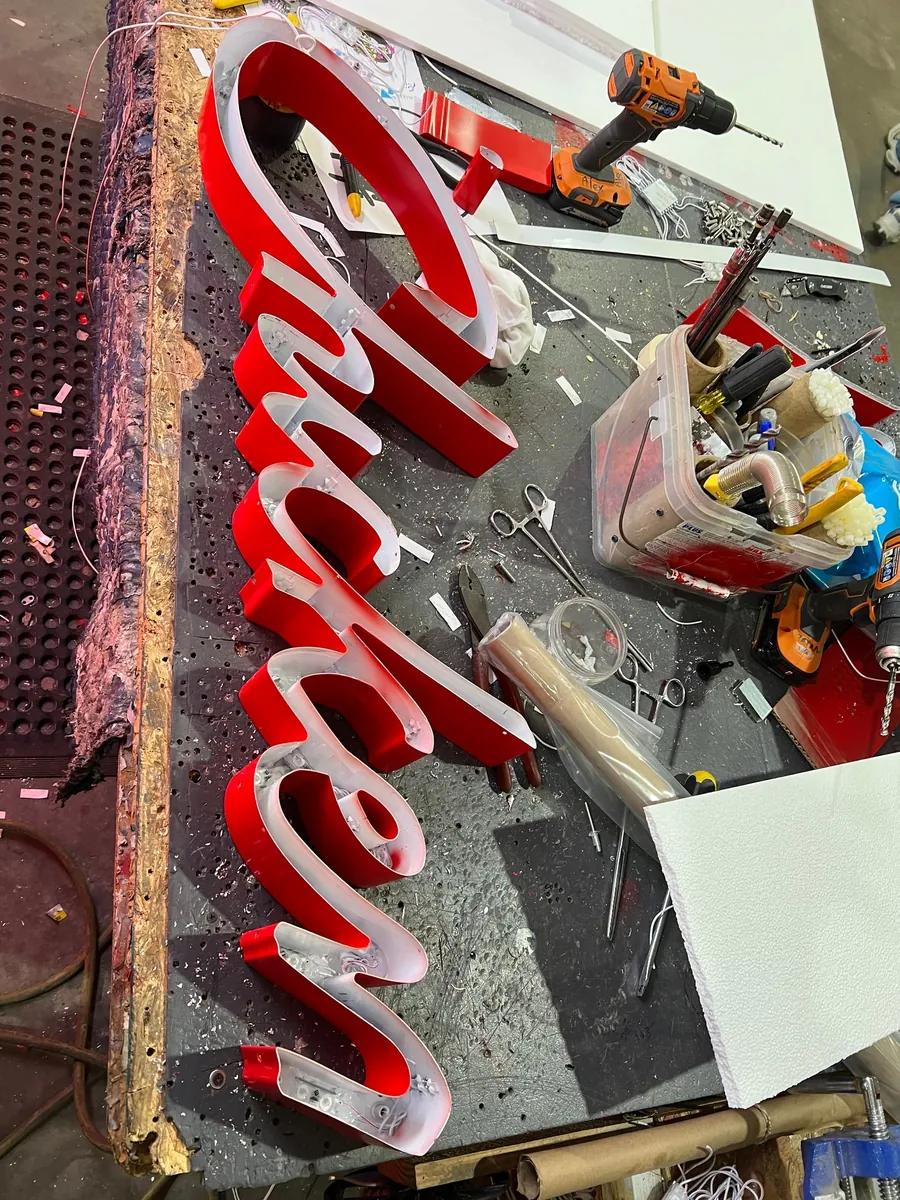 Custom Sign Fabrication Experts | National Sign Team