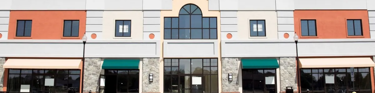 Choosing Between Local Sign Companies and National Sign Programs
