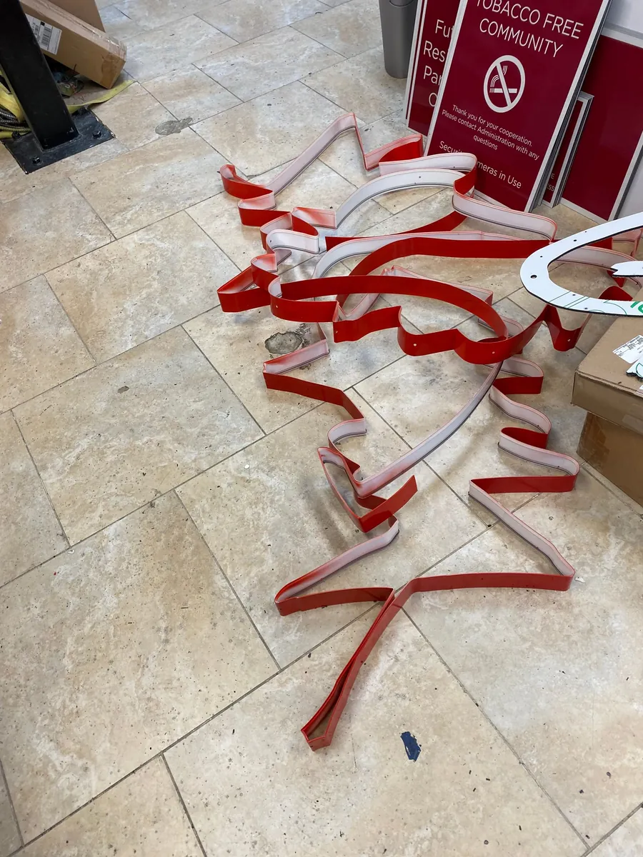 Custom Sign Fabrication Experts | National Sign Team