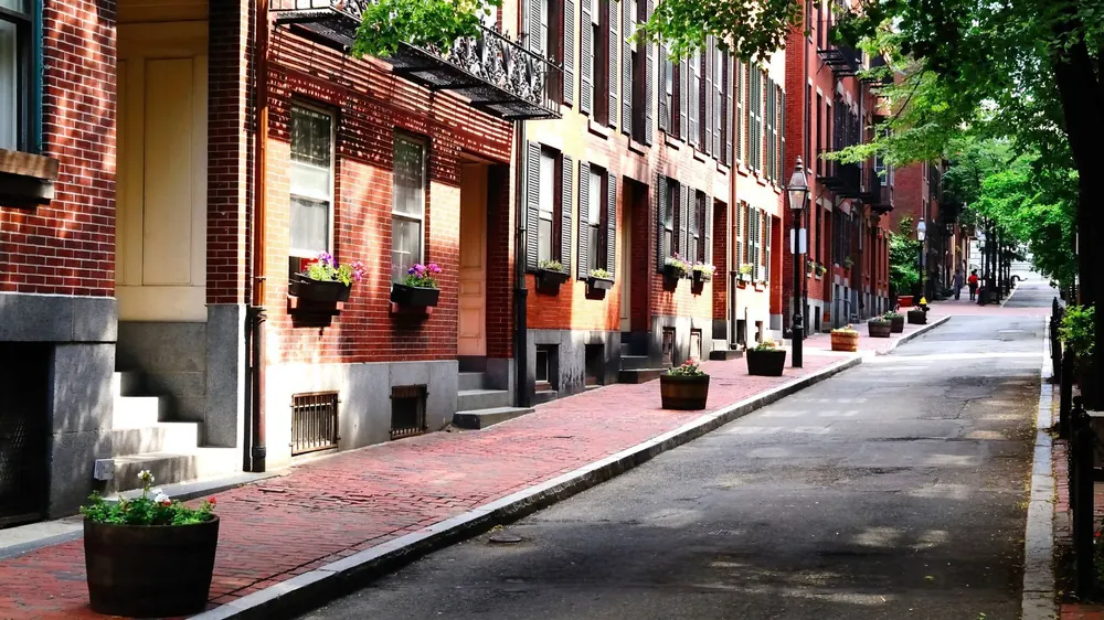 Managing Your Brand and Signage in Historic Districts